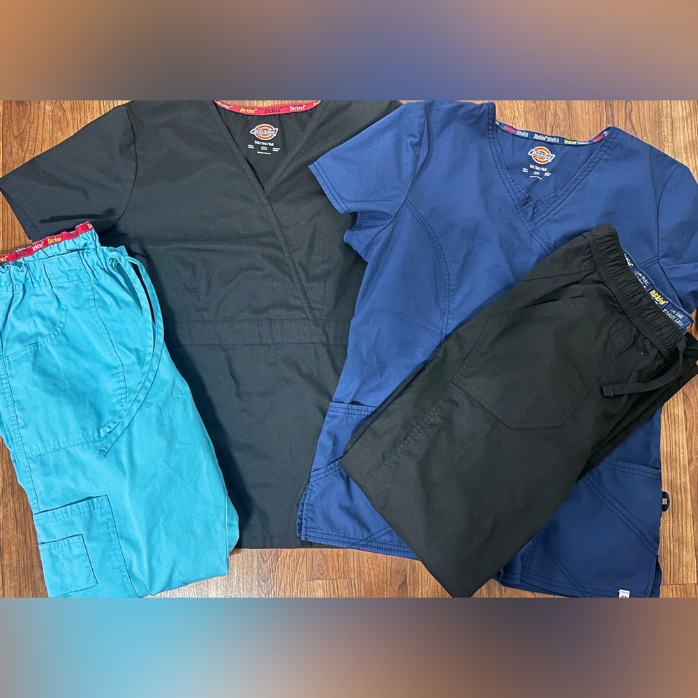 Bundle of 4 Dickies Scrubs, M